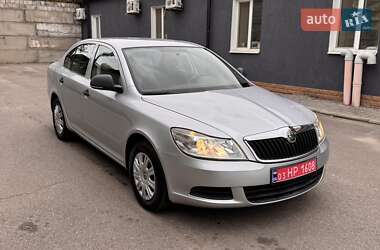 Лифтбек Skoda Octavia 2010 в 