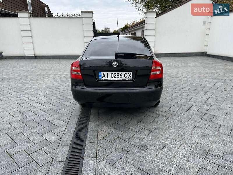 Лифтбек Skoda Octavia 2004 в Борисполе