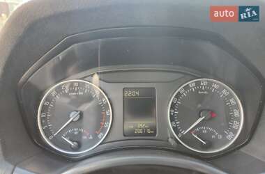 Универсал Skoda Octavia 2010 в 