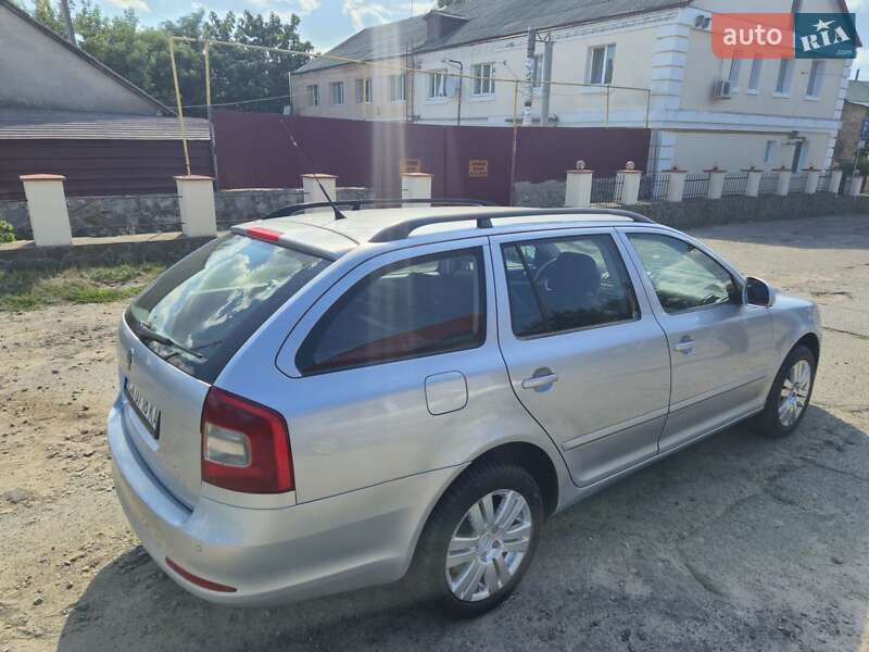 Универсал Skoda Octavia 2010 в Богуславе фото 5 Универсал Skoda Octavia 2010 в Богуславе