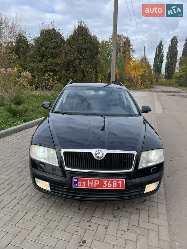 Универсал Skoda Octavia 2007 в Ровно