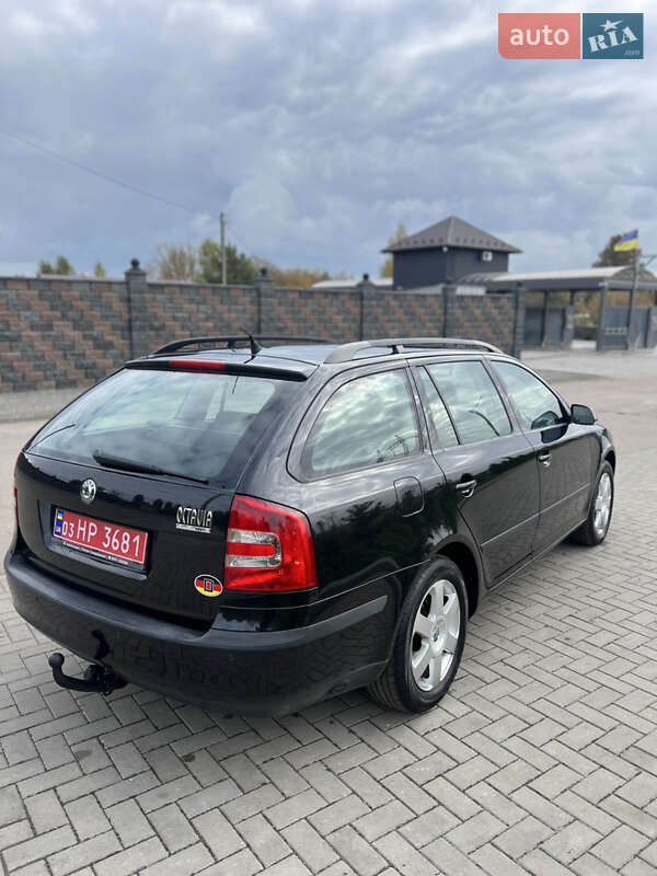 Универсал Skoda Octavia 2007 в Ровно