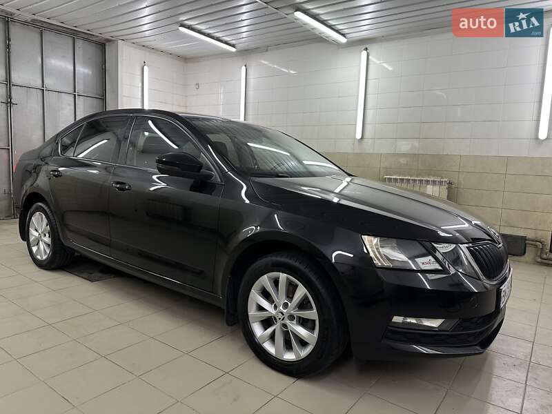 Лифтбек Skoda Octavia 2020 в Сумах фото 10 Лифтбек Skoda Octavia 2020 в Сумах