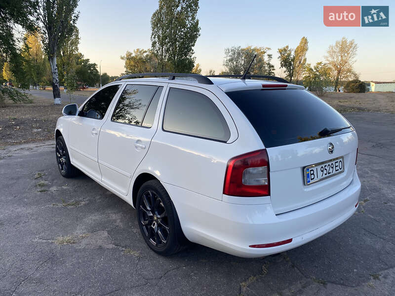 Универсал Skoda Octavia 2011 в Каменском