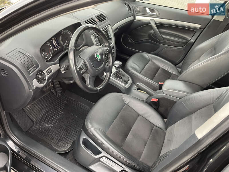 Універсал Skoda Octavia 2012 в Кропивницькому