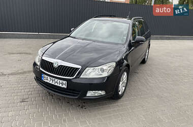 Универсал Skoda Octavia 2012 в 
