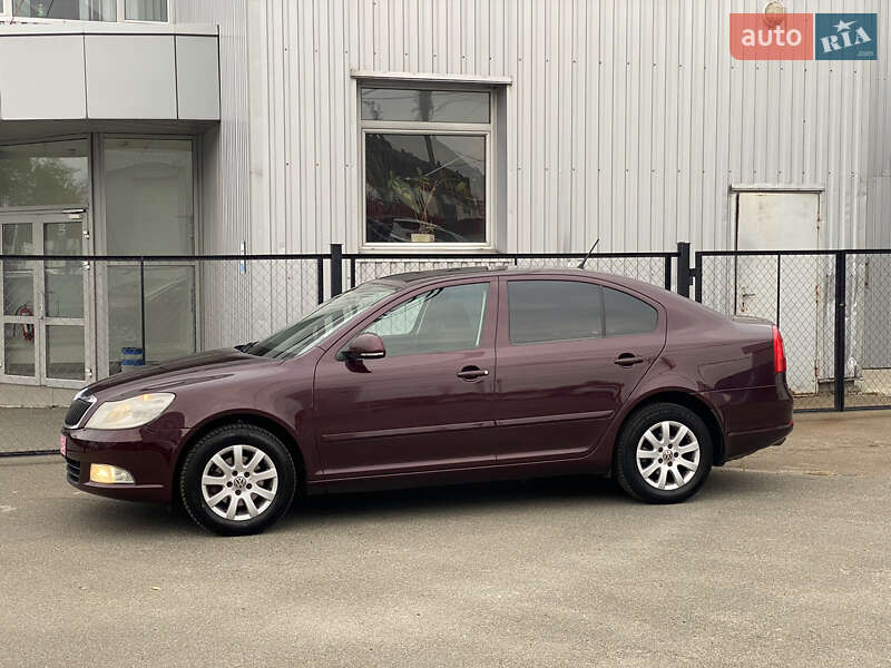 Лифтбек Skoda Octavia 2012 в Киеве фото 20 Лифтбек Skoda Octavia 2012 в Киеве