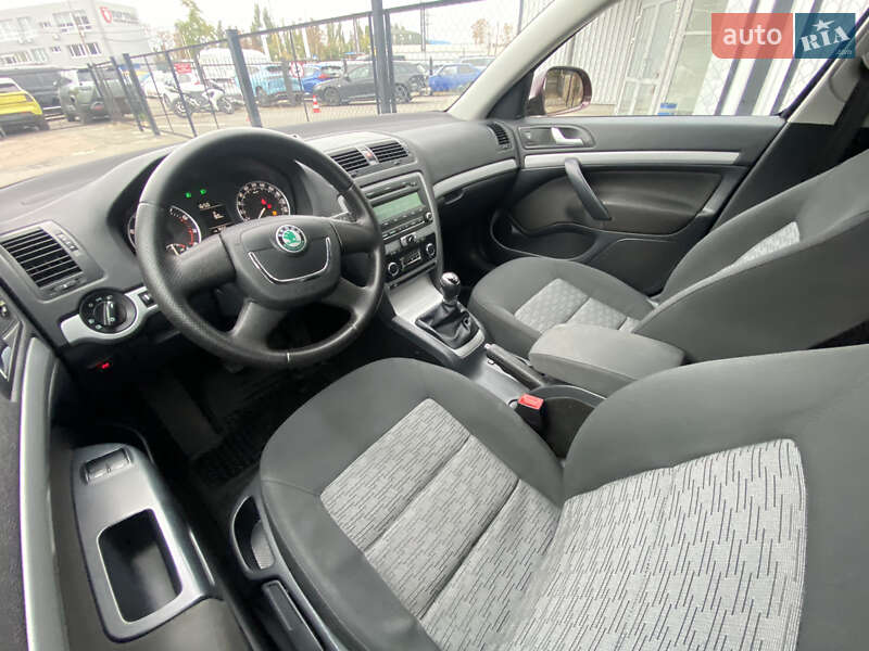Лифтбек Skoda Octavia 2012 в Киеве фото 29 Лифтбек Skoda Octavia 2012 в Киеве