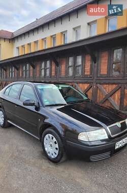 Лифтбек Skoda Octavia 2009 в 