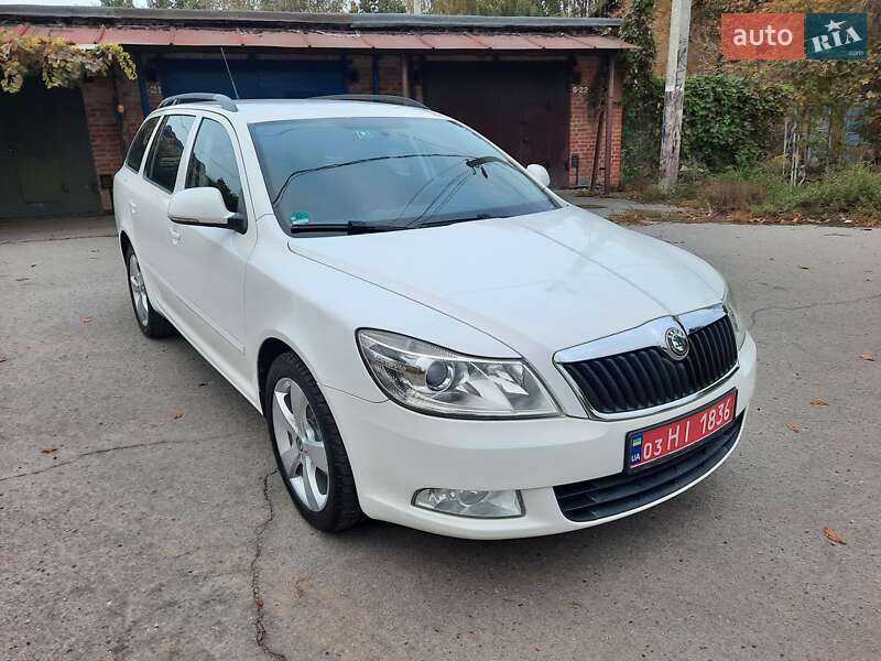 Универсал Skoda Octavia 2010 в 