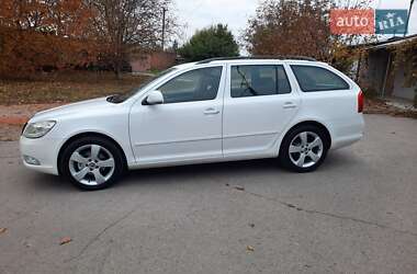 Универсал Skoda Octavia 2010 в 
