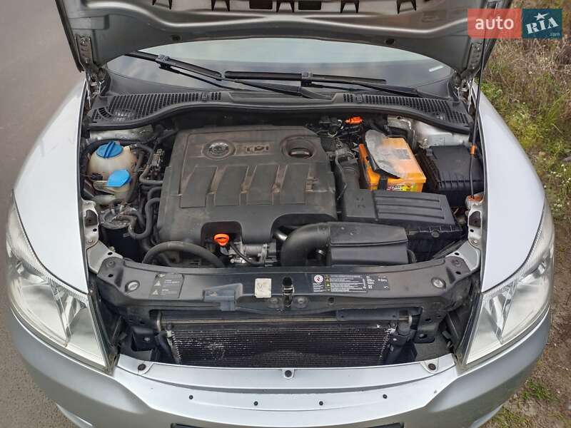 Лифтбек Skoda Octavia 2011 в Киеве