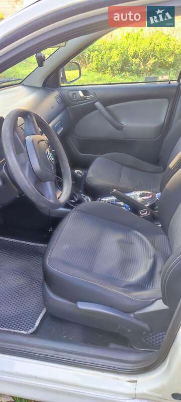 Лифтбек Skoda Octavia 2010 в Киеве