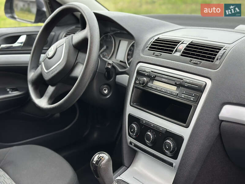 Универсал Skoda Octavia 2010 в Львове фото 16 Универсал Skoda Octavia 2010 в Львове