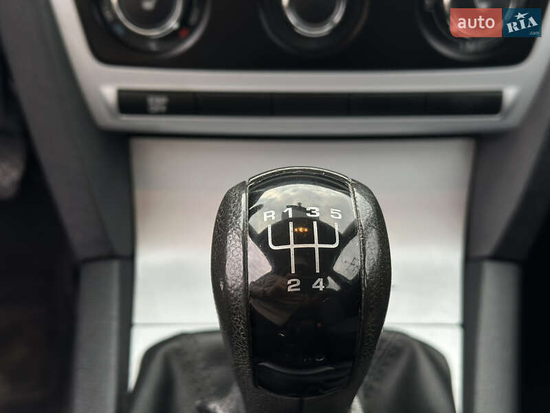 Универсал Skoda Octavia 2010 в Львове фото 28 Универсал Skoda Octavia 2010 в Львове