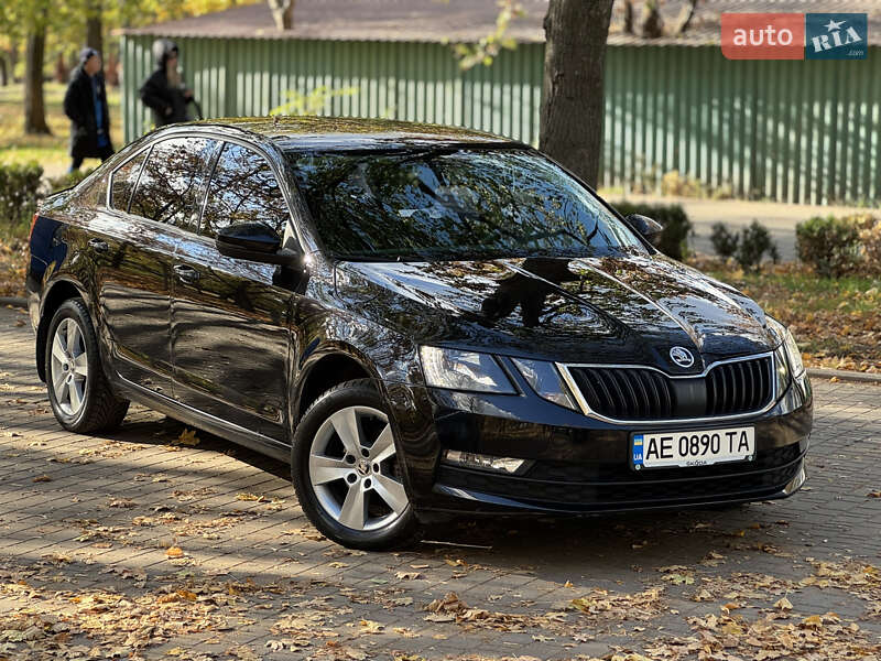 Лифтбек Skoda Octavia 2019 в Днепре фото 6 Лифтбек Skoda Octavia 2019 в Днепре