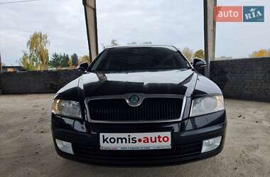 Лифтбек Skoda Octavia 2012 в 