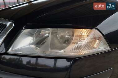 Лифтбек Skoda Octavia 2012 в 