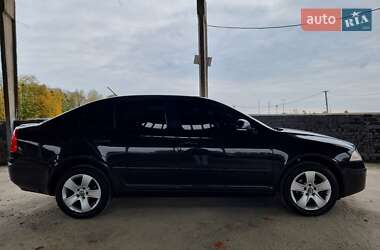 Лифтбек Skoda Octavia 2012 в 