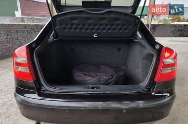 Лифтбек Skoda Octavia 2012 в 