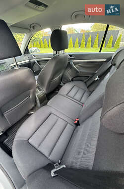 Лифтбек Skoda Octavia 2006 в 