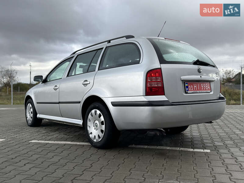 Універсал Skoda Octavia 2006 в Нововолинську