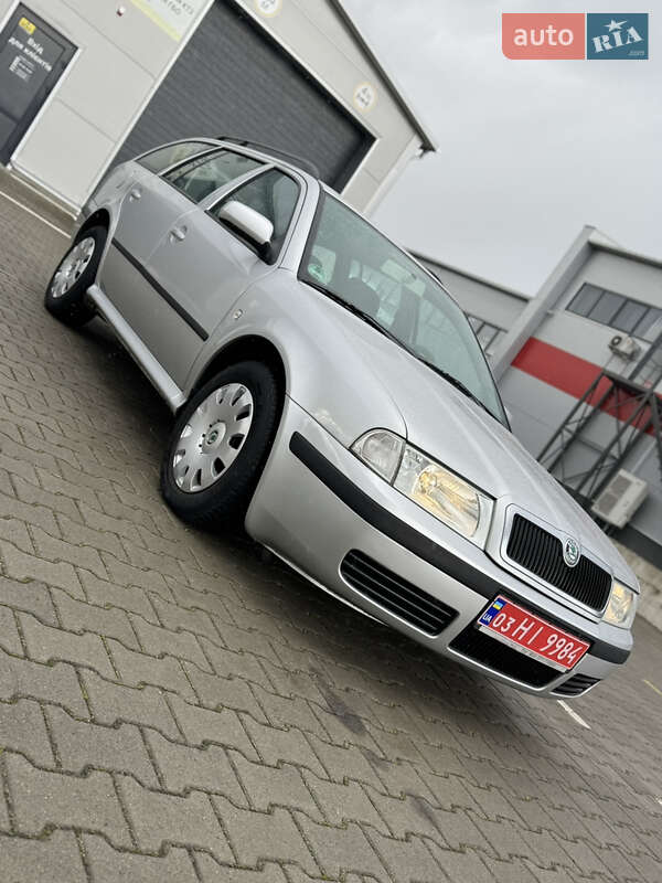 Універсал Skoda Octavia 2006 в Нововолинську
