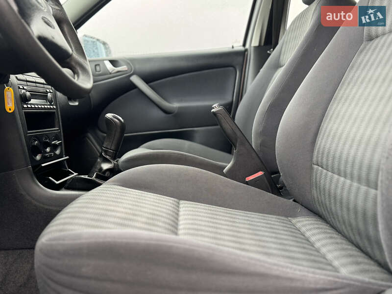 Універсал Skoda Octavia 2006 в Нововолинську