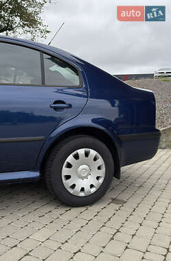 Ліфтбек Skoda Octavia 2007 в  фото 7 Ліфтбек Skoda Octavia 2007 в