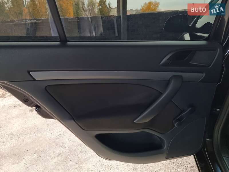 Лифтбек Skoda Octavia 2012 в Виннице