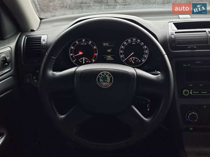 Лифтбек Skoda Octavia 2012 в Виннице
