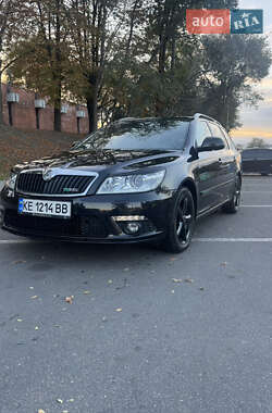 Універсал Skoda Octavia 2011 в Дніпрі