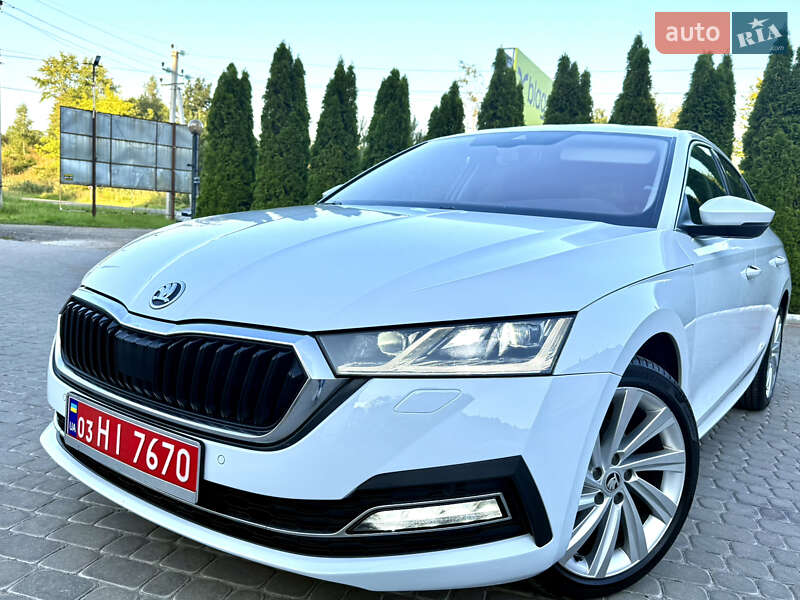 Лифтбек Skoda Octavia 2021 в Трускавце