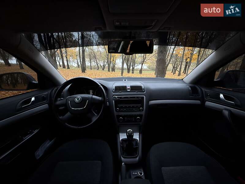 Универсал Skoda Octavia 2011 в Глухове фото 23 Универсал Skoda Octavia 2011 в Глухове