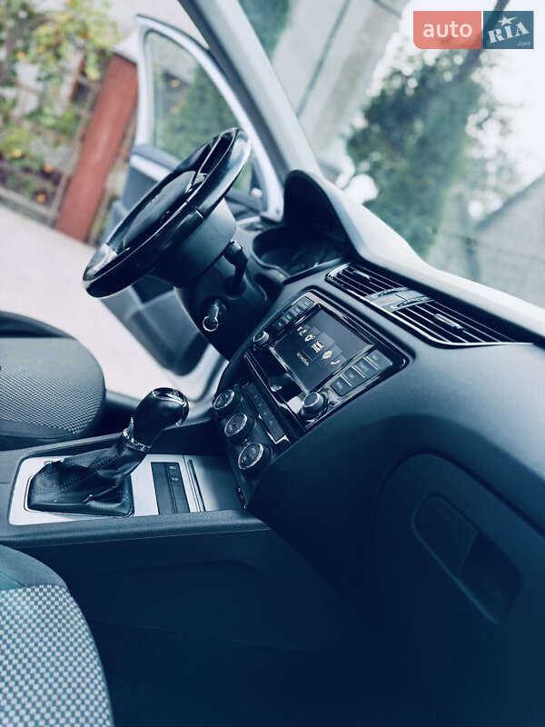 Універсал Skoda Octavia 2016 в Грушево фото 63 Універсал Skoda Octavia 2016 в Грушево