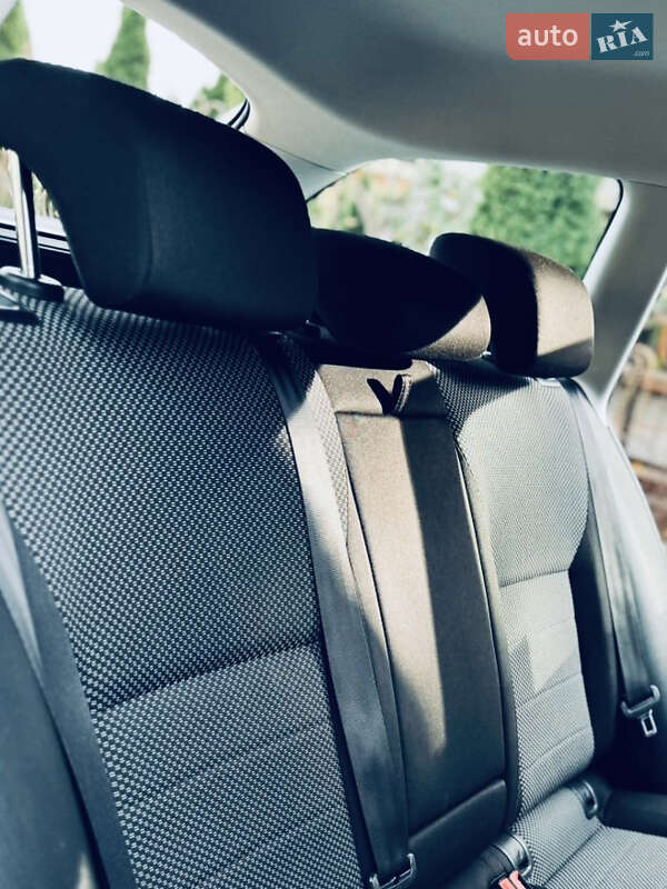 Універсал Skoda Octavia 2016 в Грушево фото 74 Універсал Skoda Octavia 2016 в Грушево