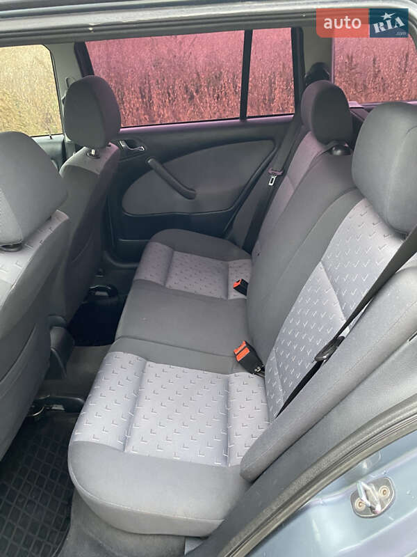 Універсал Skoda Octavia 2006 в Чернівцях