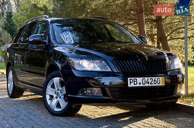 Универсал Skoda Octavia 2010 в 