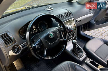 Универсал Skoda Octavia 2010 в 