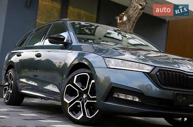 Универсал Skoda Octavia 2021 в 