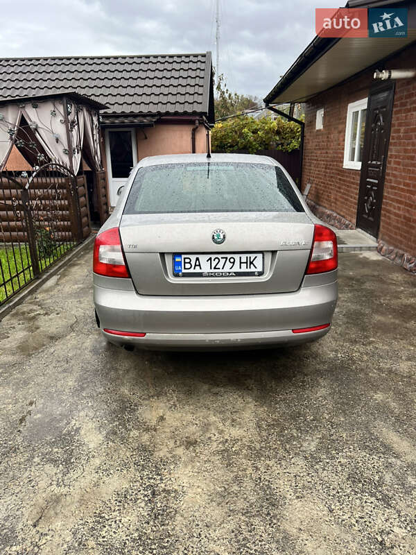 Лифтбек Skoda Octavia 2012 в Знаменке