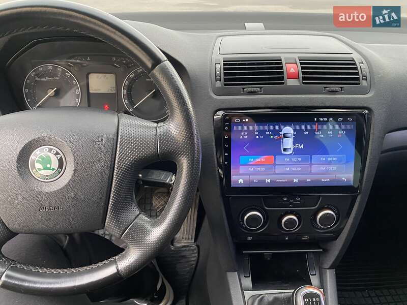 Лифтбек Skoda Octavia 2008 в Харькове