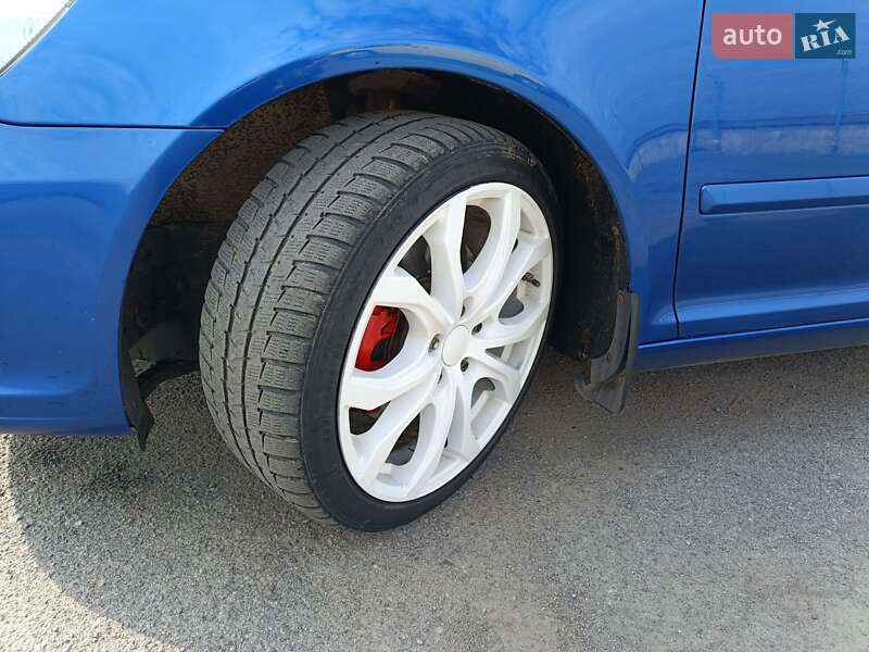 Универсал Skoda Octavia 2010 в Виннице