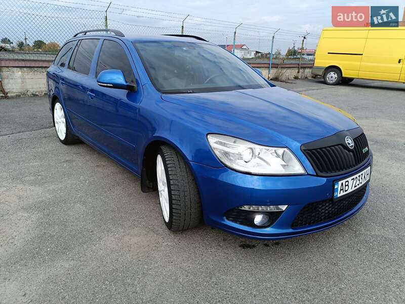 Универсал Skoda Octavia 2010 в Виннице