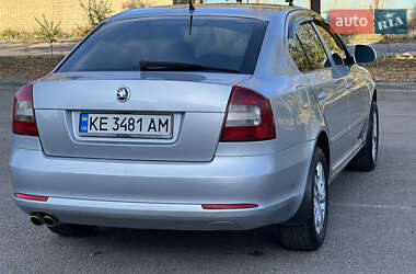 Лифтбек Skoda Octavia 2011 в 