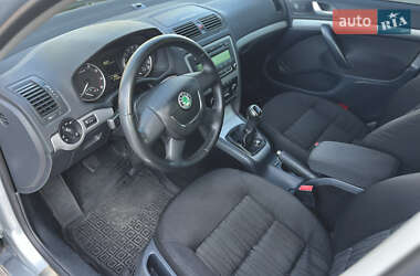 Лифтбек Skoda Octavia 2011 в 