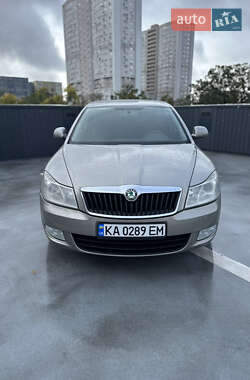 Лифтбек Skoda Octavia 2010 в Киеве