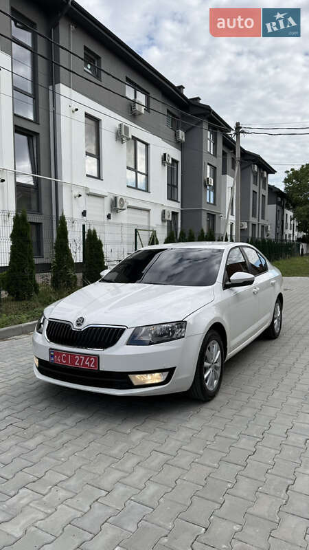 Лифтбек Skoda Octavia 2014 в Ужгороде