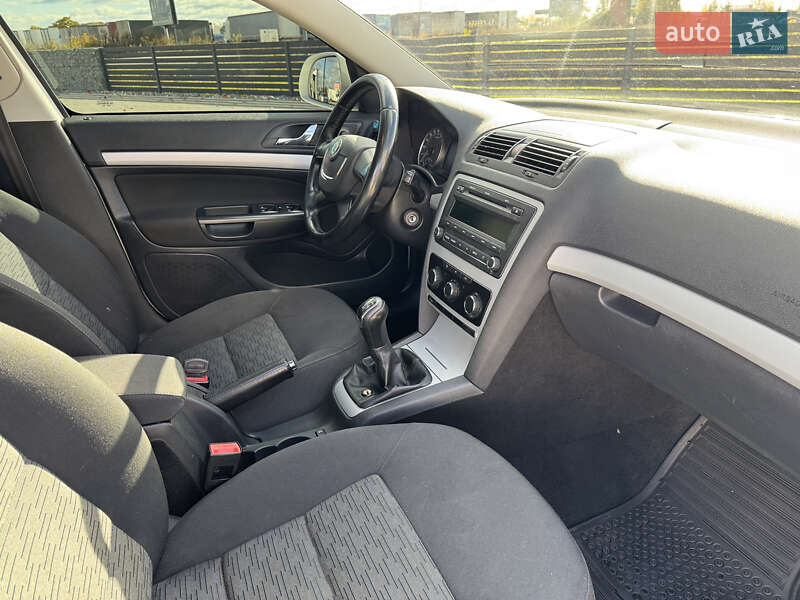 Лифтбек Skoda Octavia 2011 в Мукачево фото 24 Лифтбек Skoda Octavia 2011 в Мукачево