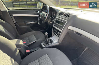 Ліфтбек Skoda Octavia 2011 в  фото 24 Ліфтбек Skoda Octavia 2011 в